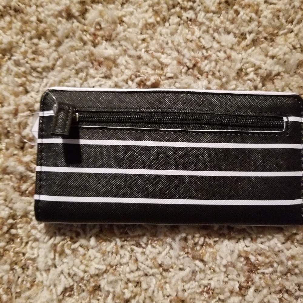 Wallet - Picture 4 of 4